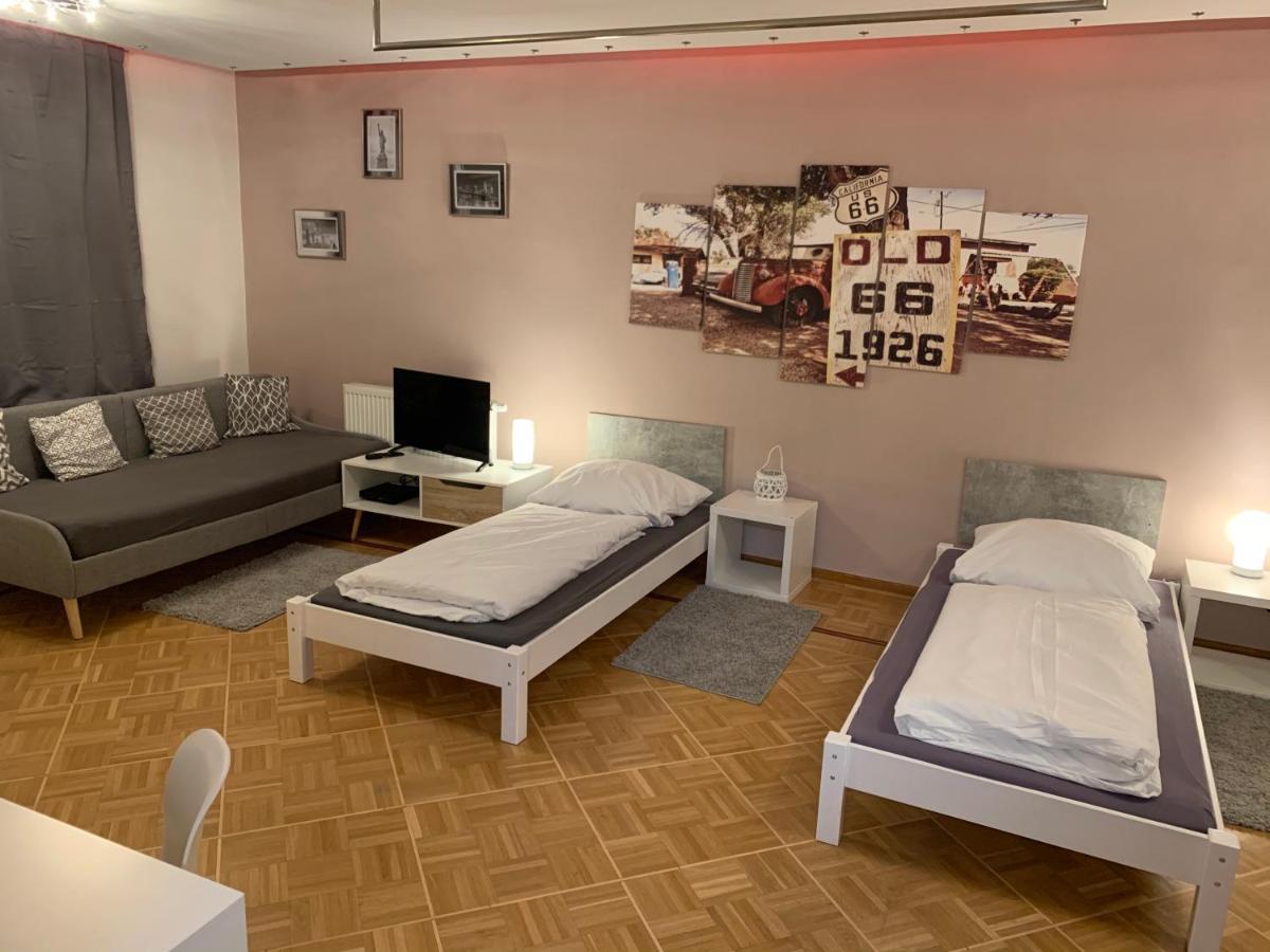 Aschaffapartment 4 Schlafzimmer Bis 10 Personen Bei Aschaffenburg Mainaschaff Екстериор снимка