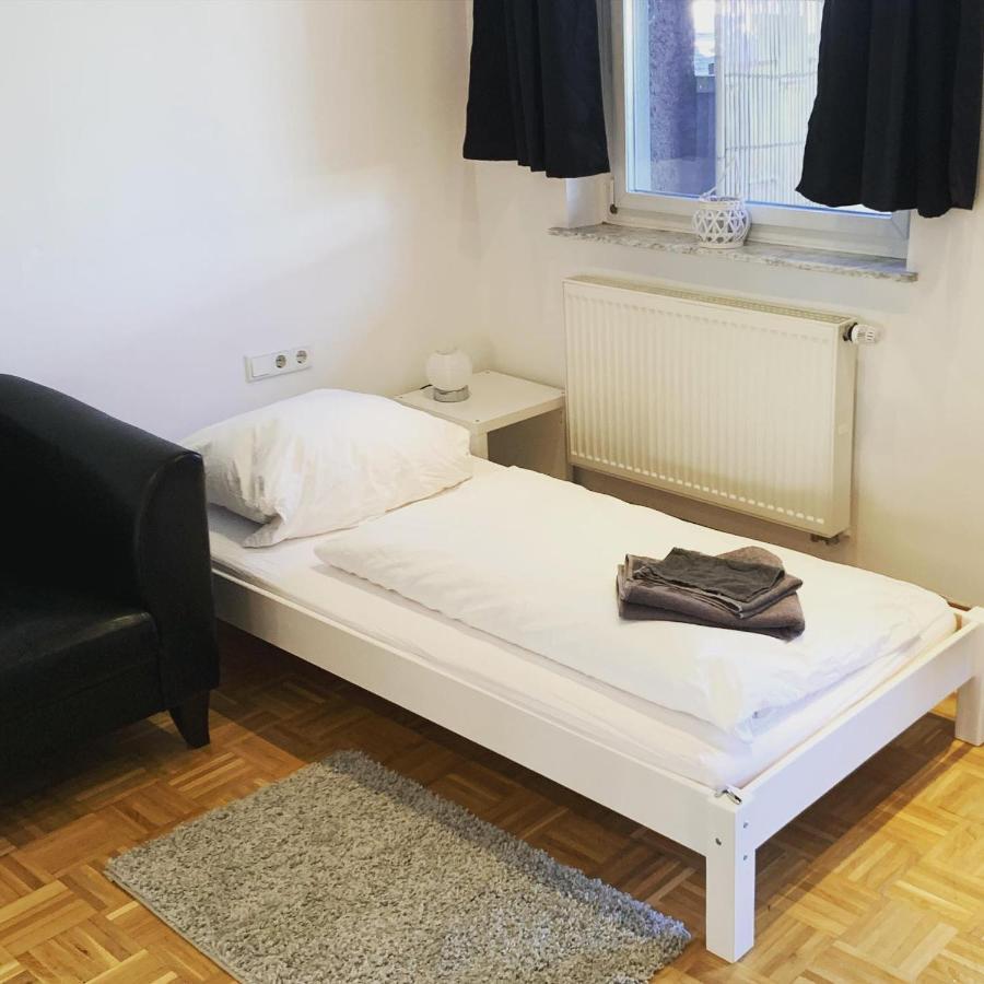 Aschaffapartment 4 Schlafzimmer Bis 10 Personen Bei Aschaffenburg Mainaschaff Екстериор снимка