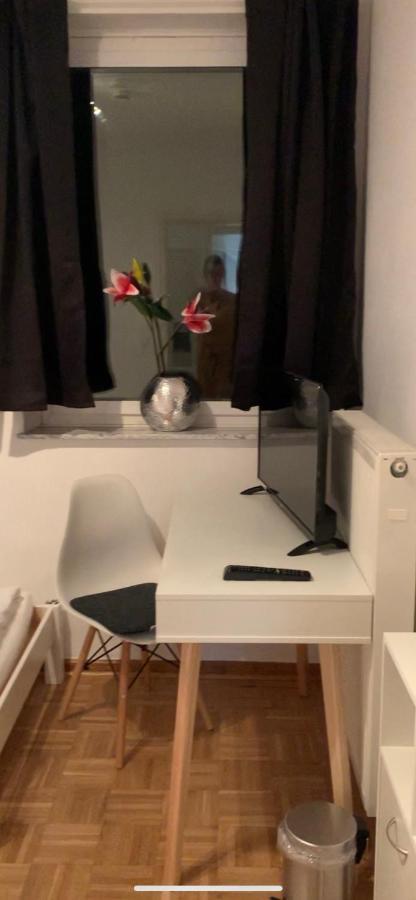 Aschaffapartment 4 Schlafzimmer Bis 10 Personen Bei Aschaffenburg Mainaschaff Екстериор снимка