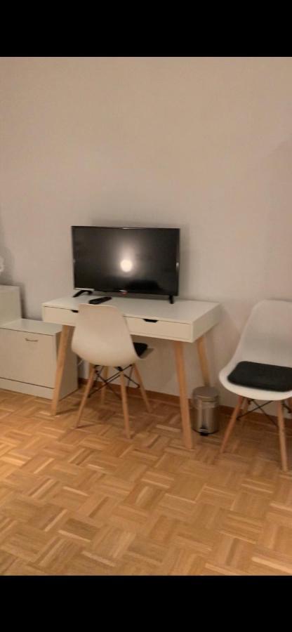 Aschaffapartment 4 Schlafzimmer Bis 10 Personen Bei Aschaffenburg Mainaschaff Екстериор снимка
