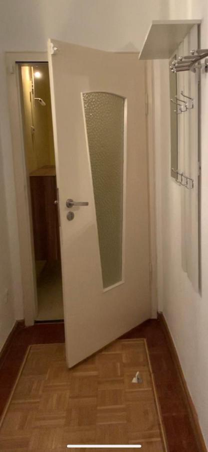 Aschaffapartment 4 Schlafzimmer Bis 10 Personen Bei Aschaffenburg Mainaschaff Екстериор снимка