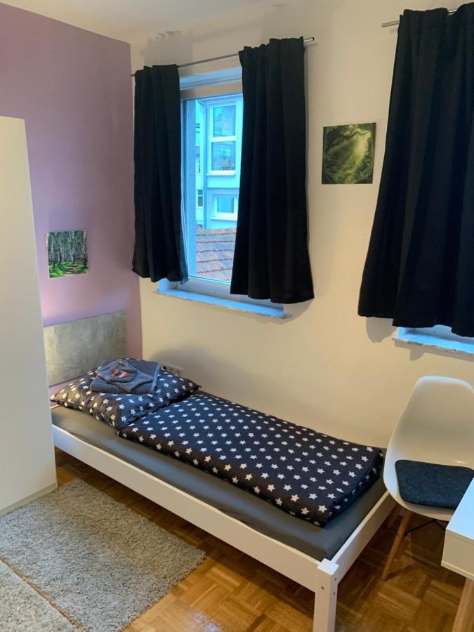 Aschaffapartment 4 Schlafzimmer Bis 10 Personen Bei Aschaffenburg Mainaschaff Екстериор снимка
